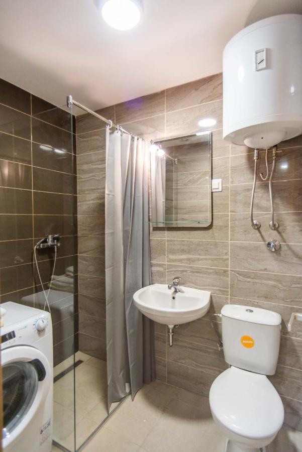 Sunny Hill Suite Ljubovic Podgorica Esterno foto